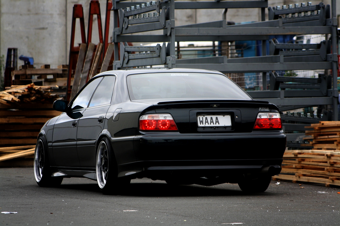 photo 4 Toyota Chaser custom wheels Wolf S1P 18x9.0, ET +15, tire size 215/40 R18. x ET 225/40 R