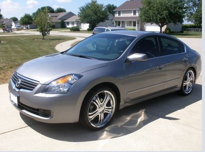photo 2 Nissan Altima custom wheels MB Spark 20x, ET , tire size 245/35 R20. x ET