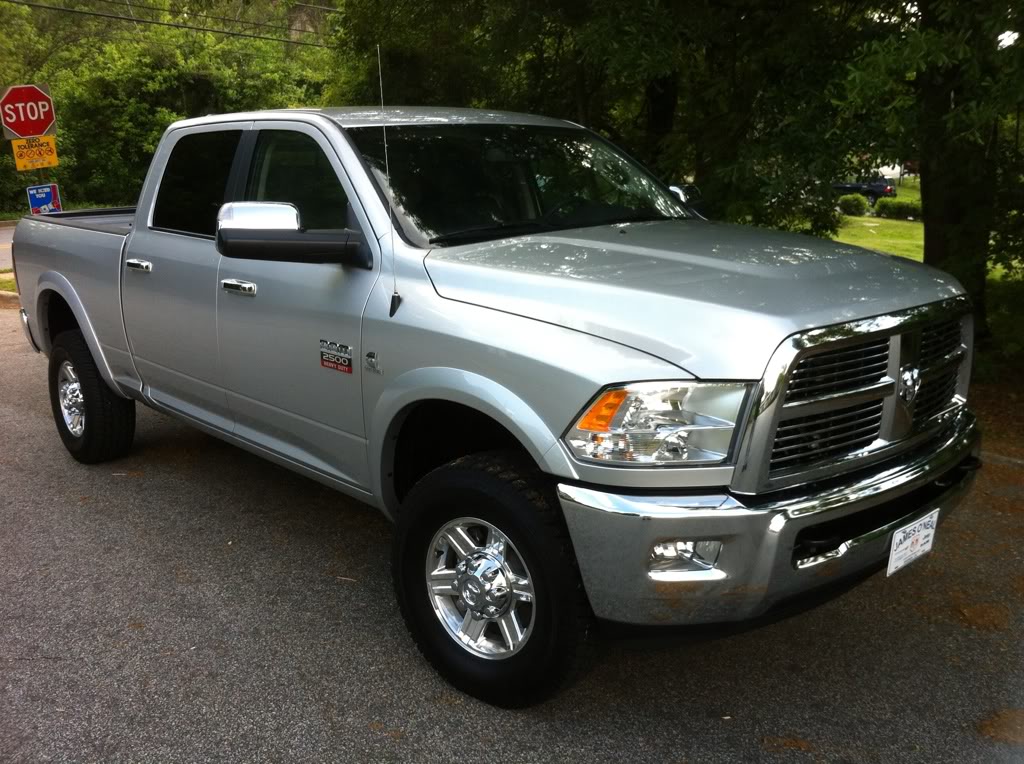 photo 2 Dodge Ram 2500 custom wheels   17x, ET , tire size 285/70 R17. x ET 