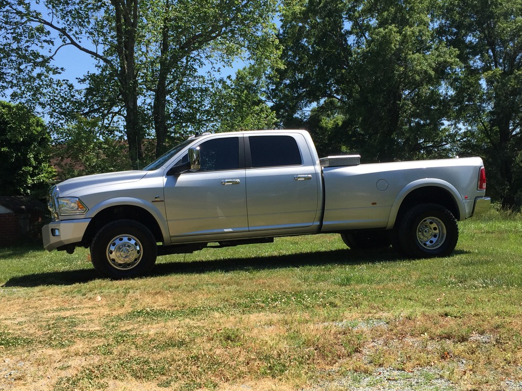 photo 1 RAM 3500 custom wheels   17x, ET , tire size 305/70 R17. x ET 