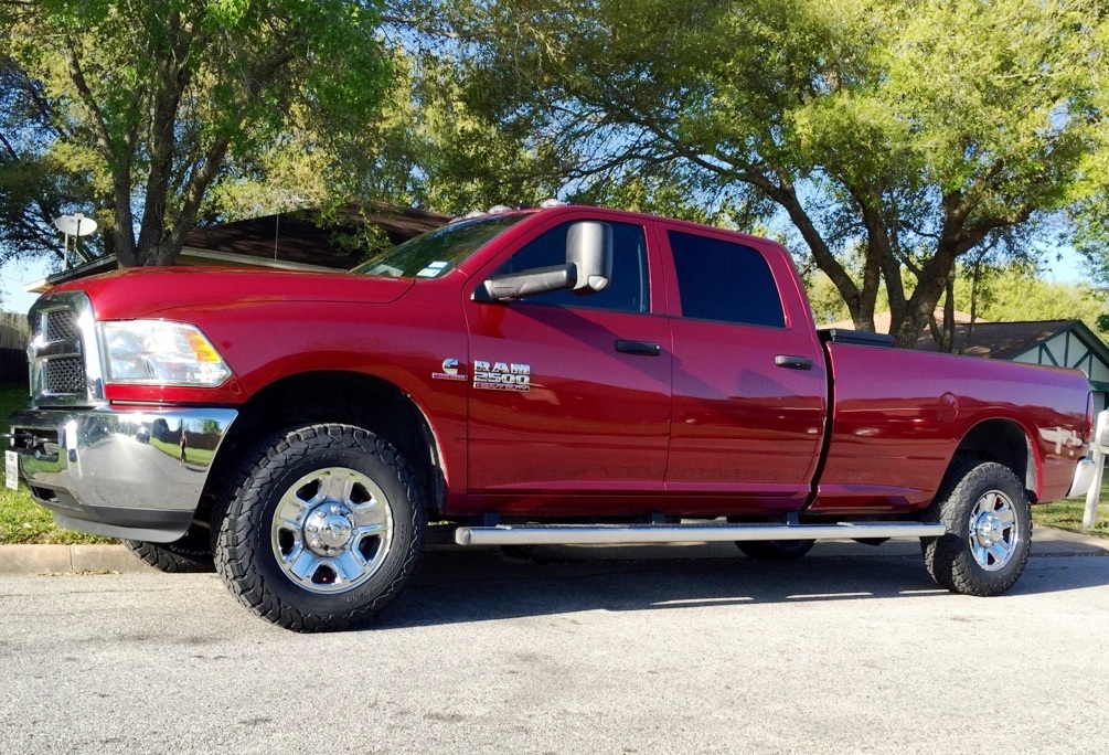 photo 1 RAM 2500 custom wheels   18x, ET , tire size 275/70 R18. x ET 