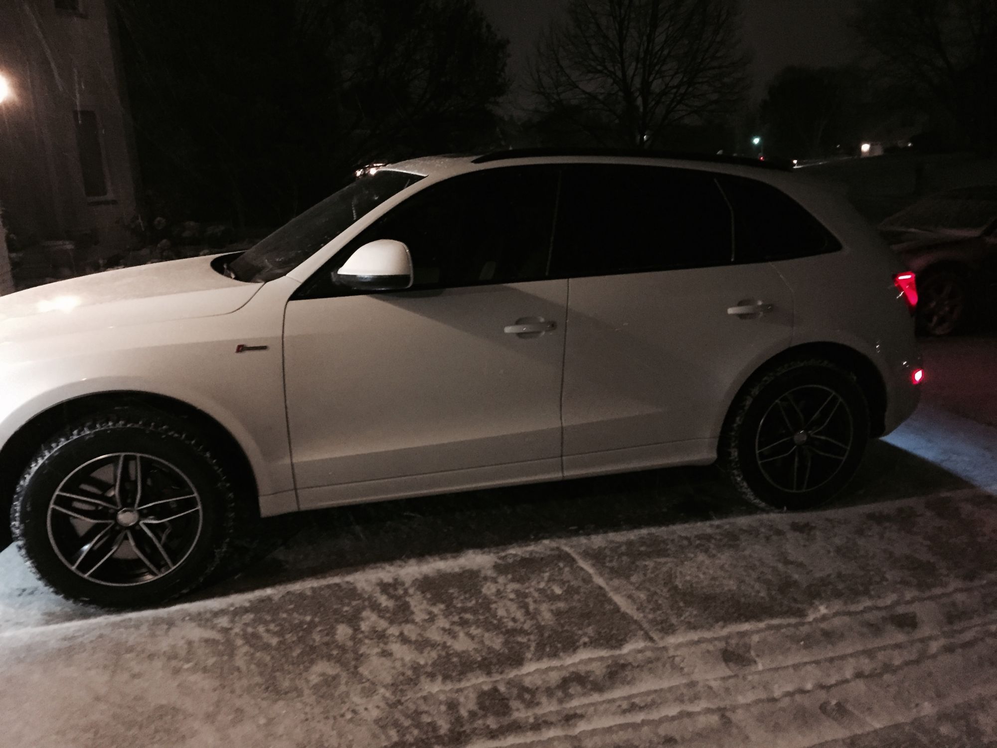 photo 2 Audi SQ5 custom wheels   18x, ET , tire size 235/60 R18. x ET