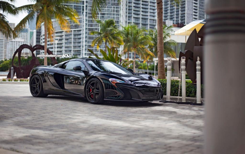 photo 3 McLaren 650S custom wheels ADV.1 ADV10 M.V2 SL 22x9.5, ET , tire size X R22. 22x11.5 ET 