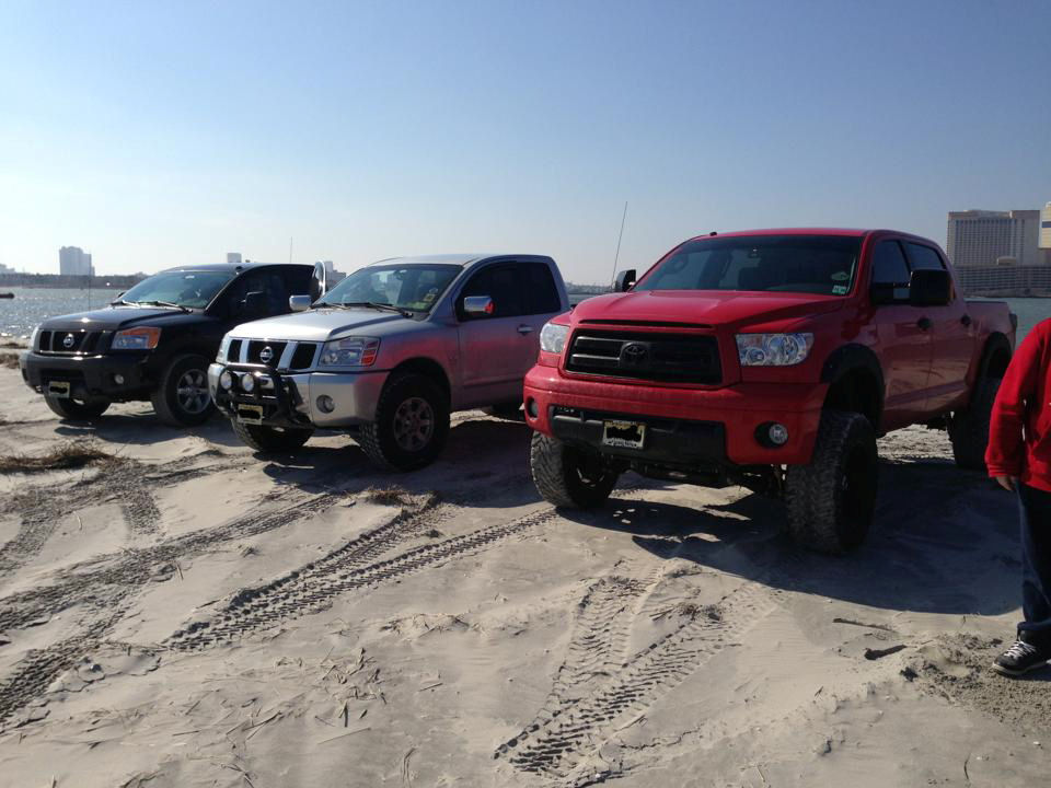 photo 1 Toyota Tundra custom wheels 2Crave NX 1 20x10.0, ET -25, tire size 315/60 R20. x ET