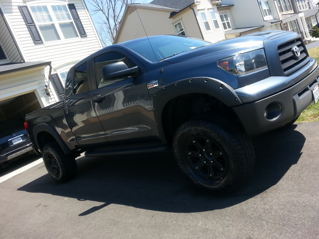 photo 2 Toyota Tundra custom wheels Black Mamba M1 18x9.0, ET +35, tire size 325/65 R18. x ET