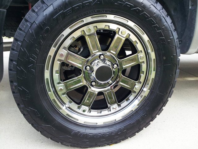 photo 1 Toyota Tundra custom wheels American Outlaw Armor 20x9.0, ET , tire size 305/55 R20. x ET