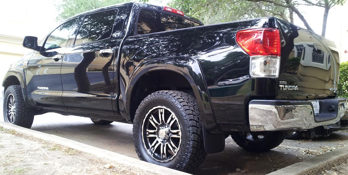 photo 2 Toyota Tundra custom wheels MB Stryker 20x9.0, ET +18, tire size 305/55 R20. x ET