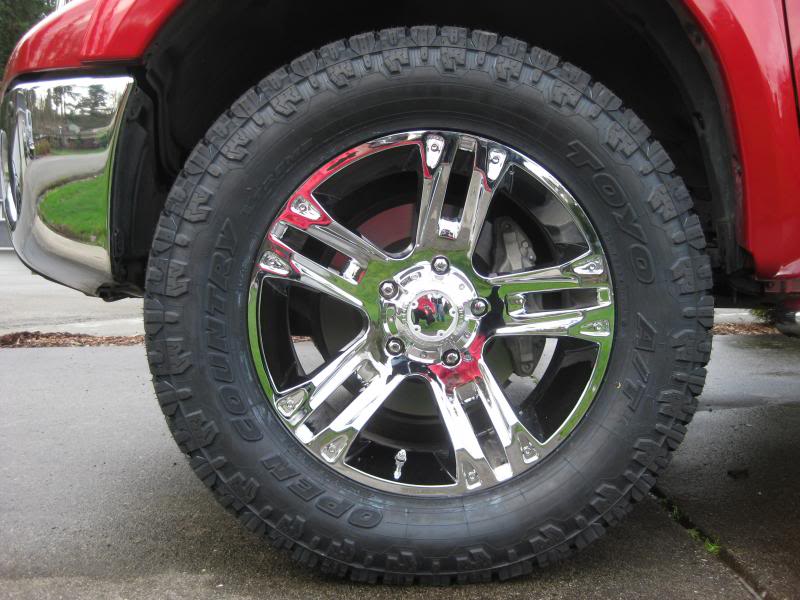 photo 1 Toyota Tundra custom wheels Ultra Mavericks  20x9.0, ET +30, tire size 315/60 R20. x ET 