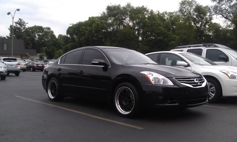 photo 2 Nissan Altima custom wheels   18x9.0, ET +32, tire size 235/45 R18. x ET 