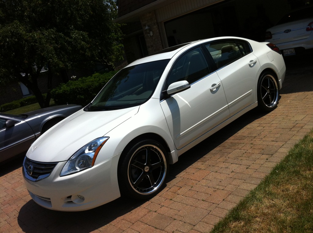 photo 3 Nissan Altima custom wheels TSW  Carthage 20x8.5, ET +40, tire size 245/35 R20. x ET