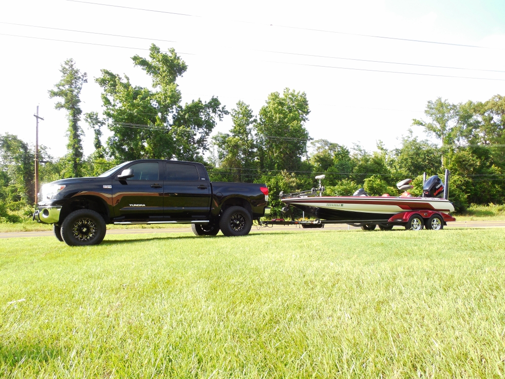 photo 1 Toyota Tundra custom wheels XD Bombs 18x9.0, ET 0, tire size X R18. x ET