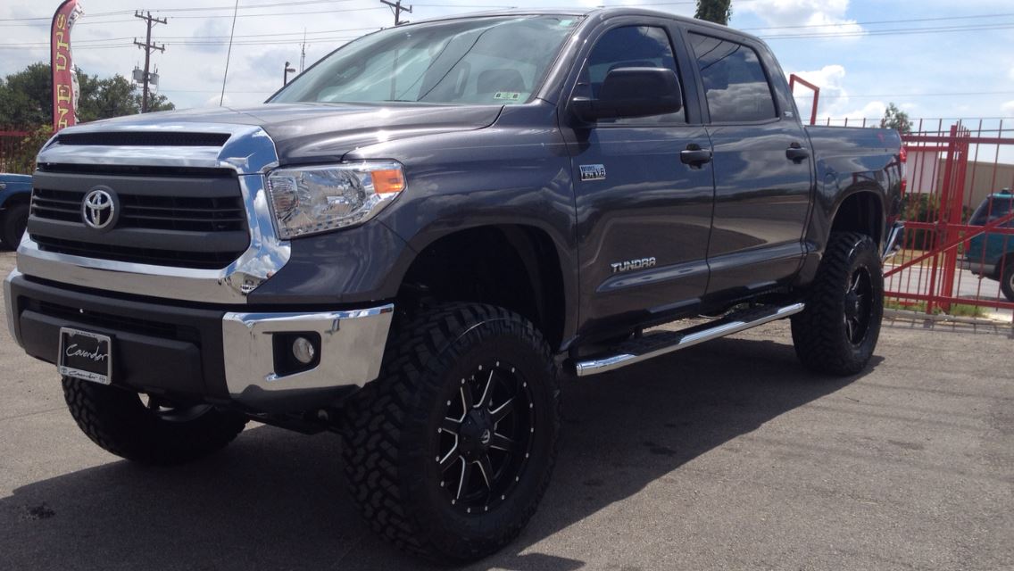photo 1 Toyota Tundra custom wheels Fuel Mavericks 20x9.0, ET , tire size 315/70 R20. x ET