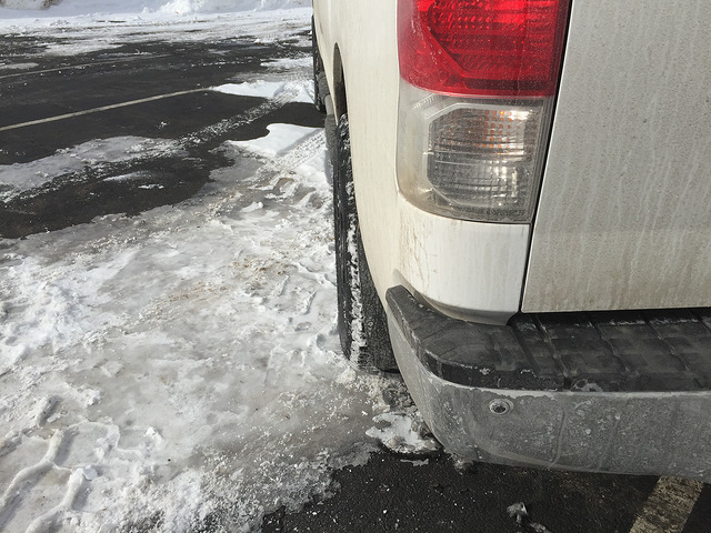 photo 3 Toyota Tundra custom wheels XD Monster 20x9.0, ET +35, tire size 275/60 R20. x ET