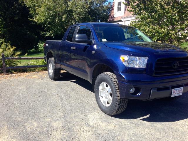 photo 1 Toyota Tundra custom wheels   18x, ET , tire size 295/70 R18. x ET