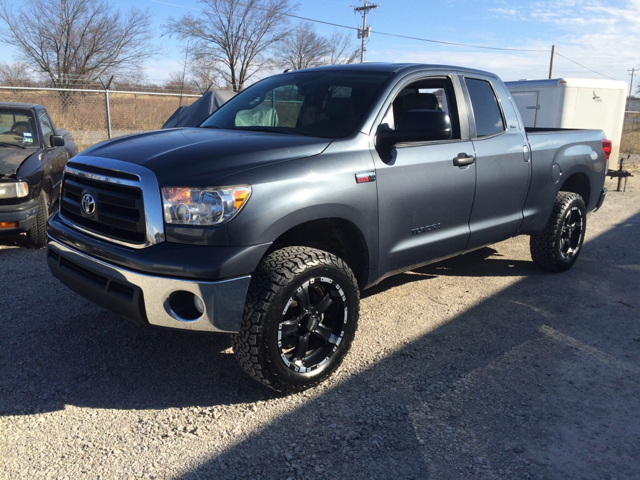 photo 1 Toyota Tundra custom wheels   20x, ET , tire size X R20. x ET