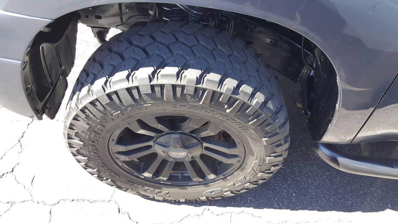 photo 1 Toyota Tundra custom wheels 18x, ET , tire size 285/65 R18. x ET