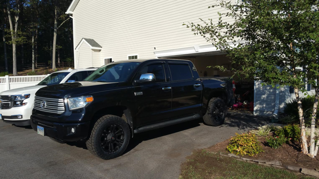 photo 1 Toyota Tundra custom wheels XD Monster 20x9.0, ET +35, tire size 305/55 R20. x ET