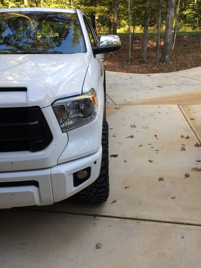 photo 2 Toyota Tundra custom wheels KMC XD 20x9.0, ET +18, tire size 295/60 R20. x ET