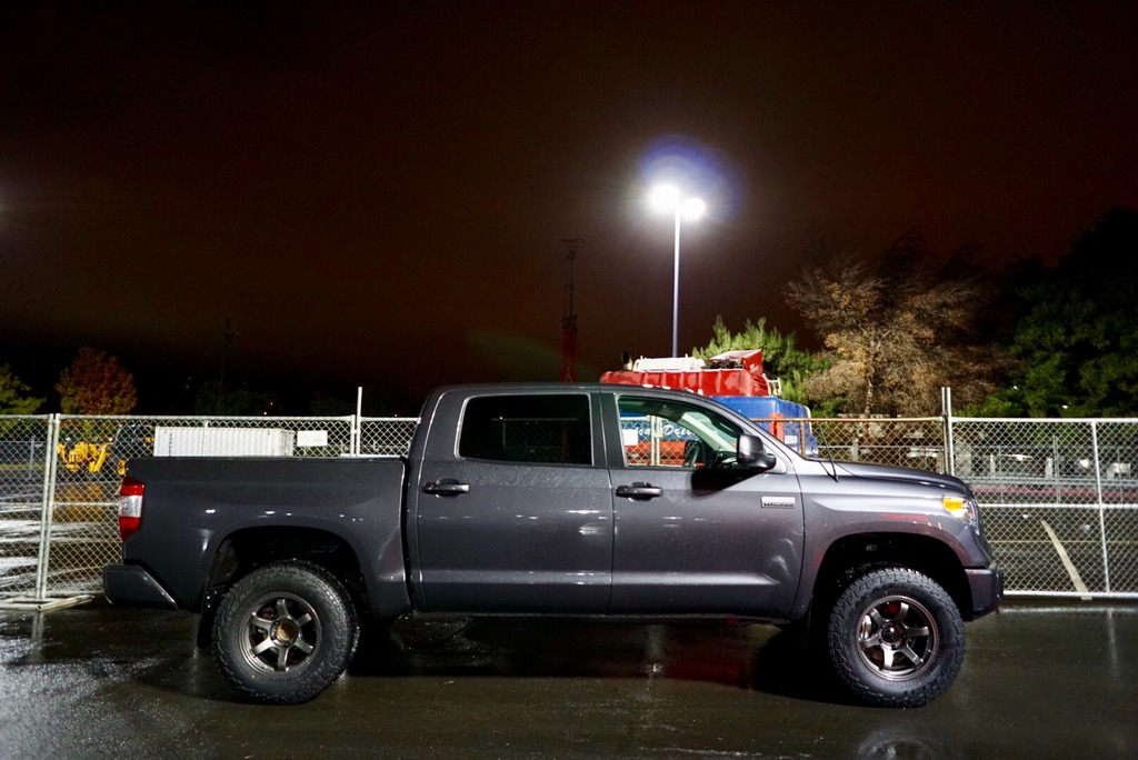 photo 2 Toyota Tundra custom wheels FN BFD 18x9.0, ET +12, tire size 305/65 R18. x ET