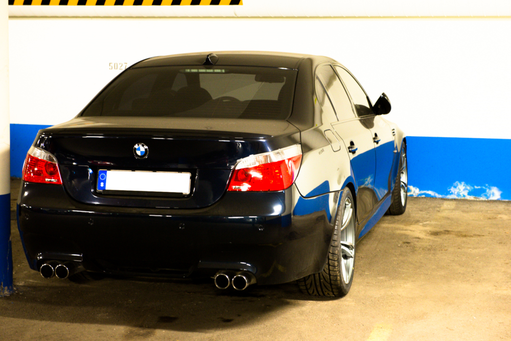 photo 4 BMW M5 custom wheels OEM BMW  19x8.5, ET , tire size 295/35 R19. 19x9.5 ET 255/40 R19