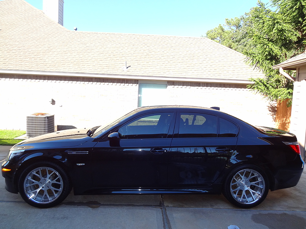 photo 3 BMW M5 custom wheels OEM  20x, ET , tire size X R20. x ET