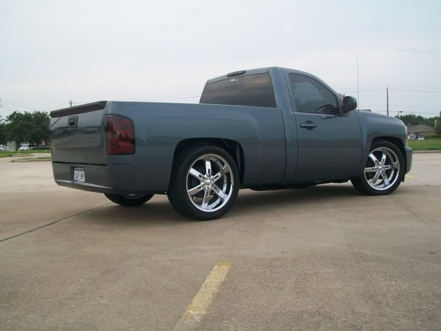 photo 3 Chevrolet Silverado 1500 custom wheels 22x, ET , tire size 305/40 R22. x ET