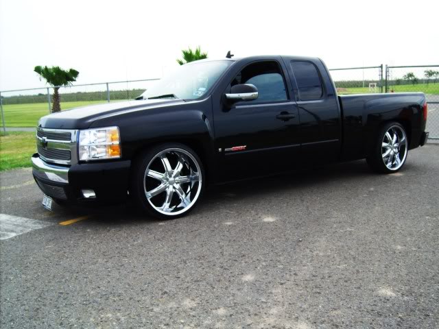 photo 2 Chevrolet Silverado 1500 custom wheels 24x, ET , tire size X R24. x ET