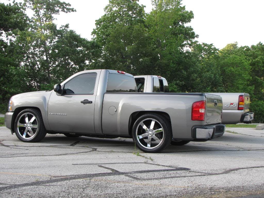 photo 2 Chevrolet Silverado 1500 custom wheels U255  22x, ET , tire size 305/40 R22. x ET 