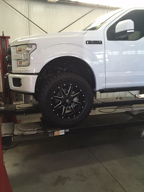 photo 3 Ford F-150 custom wheels Fuel Maverick 20x9.0, ET +1, tire size 315/65 R20. x ET 