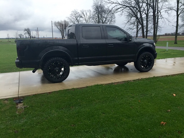 photo 2 Ford F-150 custom wheels Fuel Hostage 22x9.5, ET +20, tire size 315/50 R22. x ET