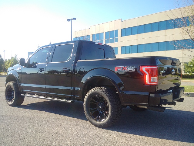 photo 2 Ford F-150 custom wheels Fuel Vapor 20x9.0, ET +1, tire size 305/55 R20. x ET