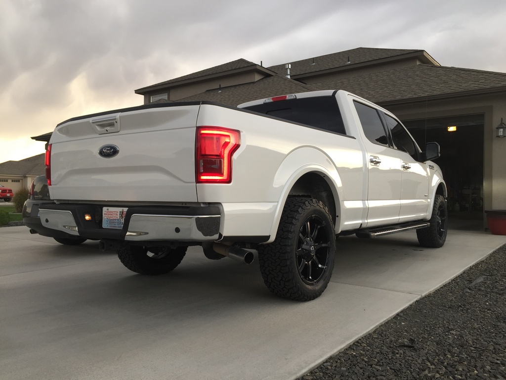 photo 2 Ford F-150 custom wheels Fuel Coupler 20x9.0, ET +20, tire size 285/55 R20. x ET 