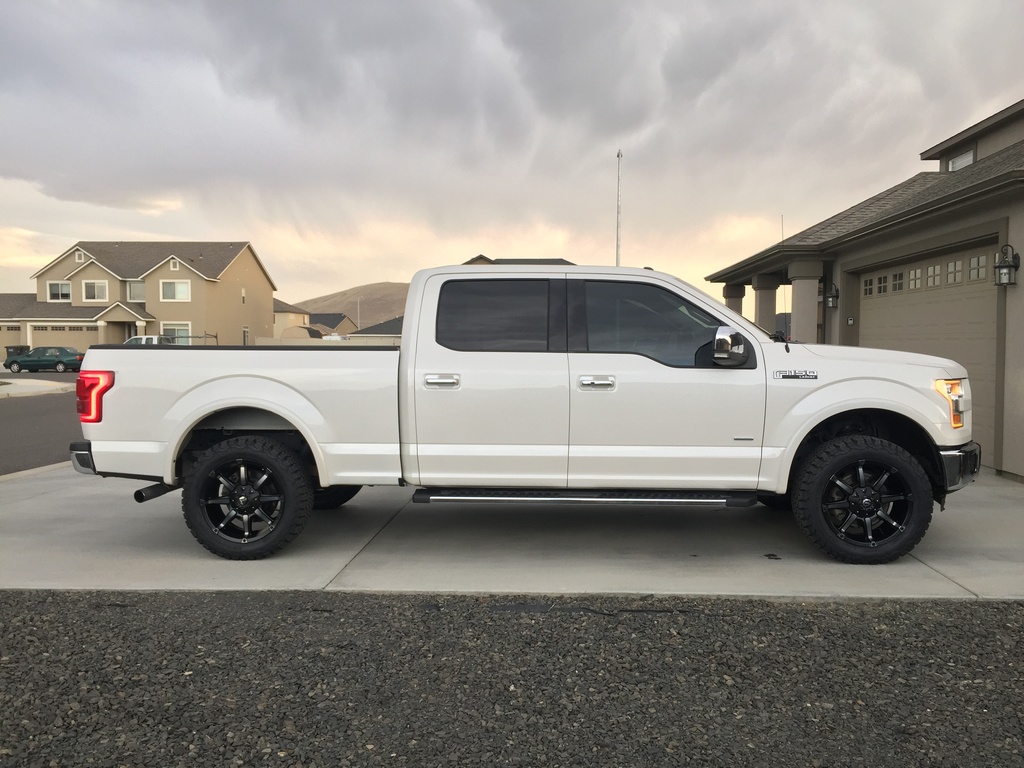 photo 3 Ford F-150 custom wheels Fuel Coupler 20x9.0, ET +20, tire size 285/55 R20. x ET 
