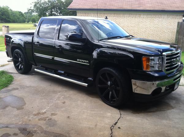 photo 1 GMC Sierra 2500HD custom wheels   24x, ET , tire size 295/35 R24. x ET 