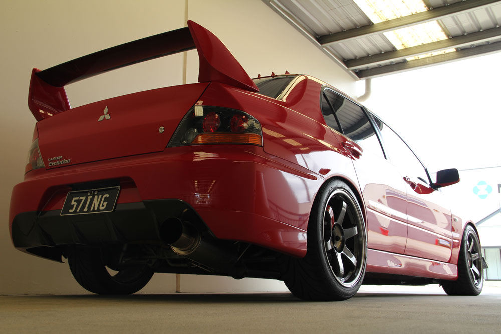 photo 4 Mitsubishi Lancer Evolution custom wheels Rays Volk TE37SL 18x9.5, ET +22, tire size 235/40 R18. x ET