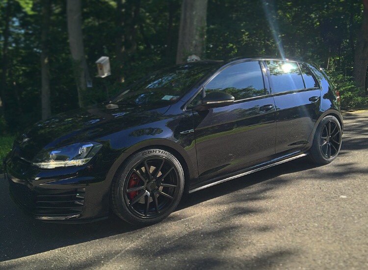 photo 1 Volkswagen GTI custom wheels VWR sport 18x8.5, ET +45, tire size 235/40 R18. 18x8.5 ET+35