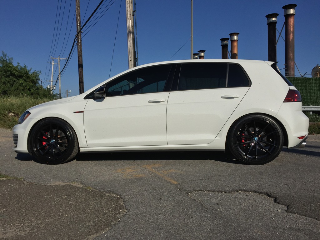 photo 2 Volkswagen GTI custom wheels Konig Oversteer  19x8.5, ET , tire size 235/35 R19. x ET 