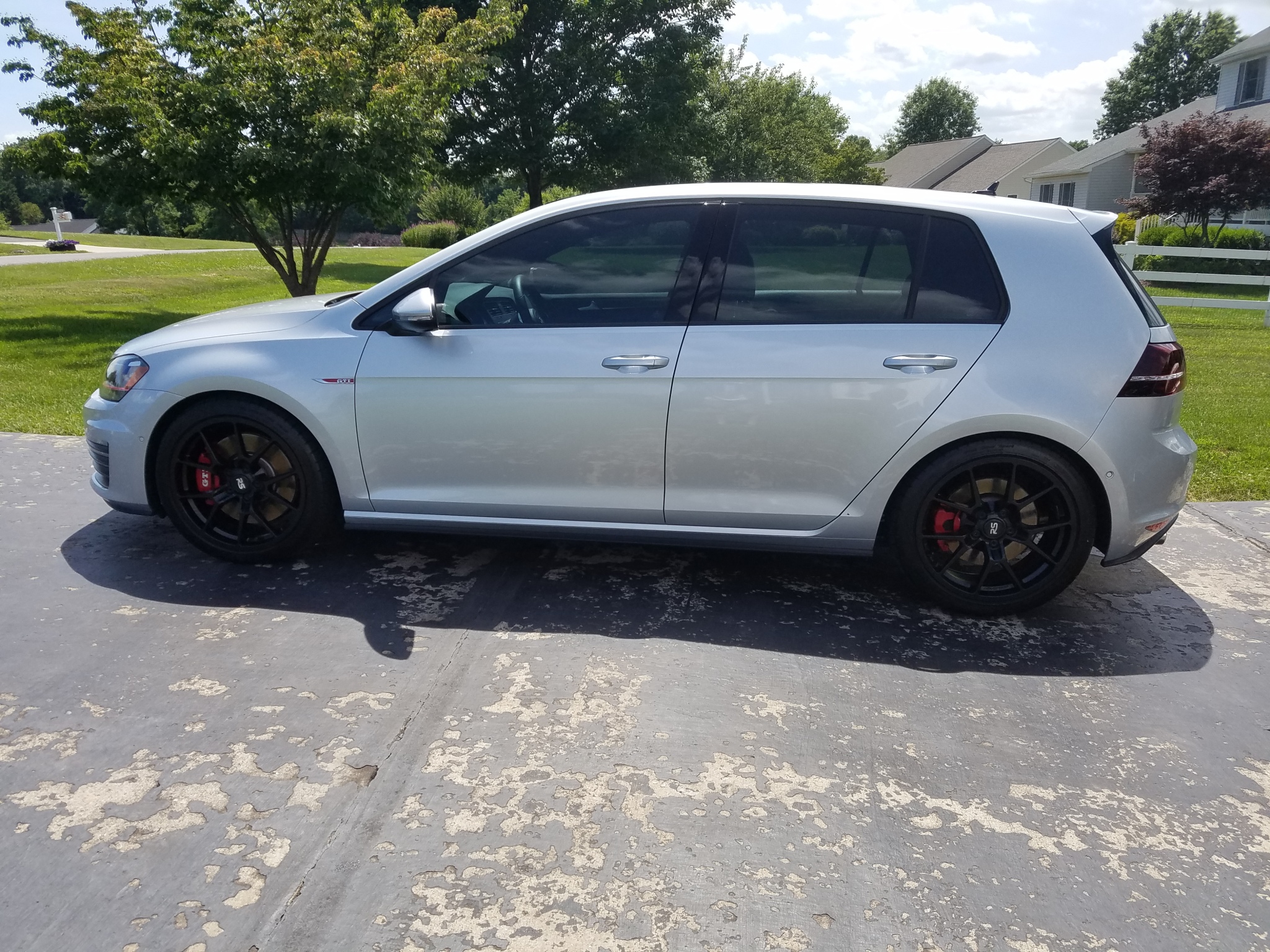 photo 3 Volkswagen GTI custom wheels RSe10   18x8.5, ET , tire size X R18. x ET