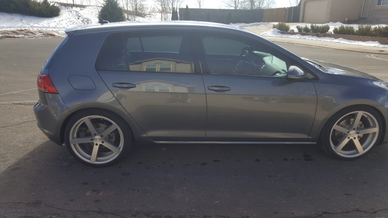 photo 2 Volkswagen GTI custom wheels Rohana RC22  19x8.5, ET , tire size 235/35 R19. x ET 