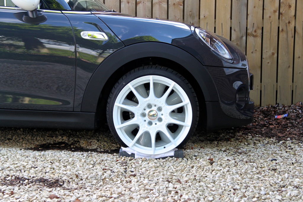 photo 2 MINI Cooper S custom wheels   18x8.0, ET +45, tire size 205/40 R18. x ET