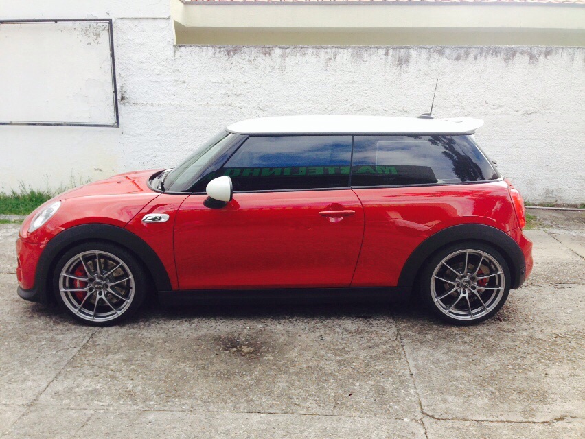 photo 3 MINI Cooper S custom wheels OZ  Leggera HLT 18x8.0, ET +48, tire size 215/35 R18. x ET