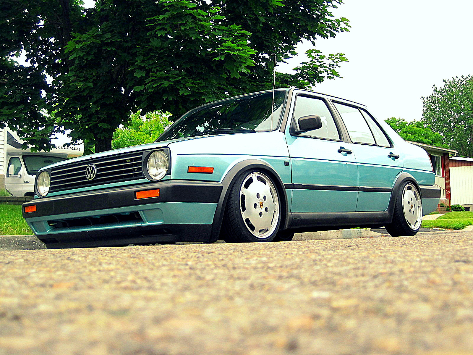 photo 2 Volkswagen Jetta custom wheels Porsche 7-slots 16x7.0, ET +25, tire size 205/40 R16. 16x8.0 ET+17 