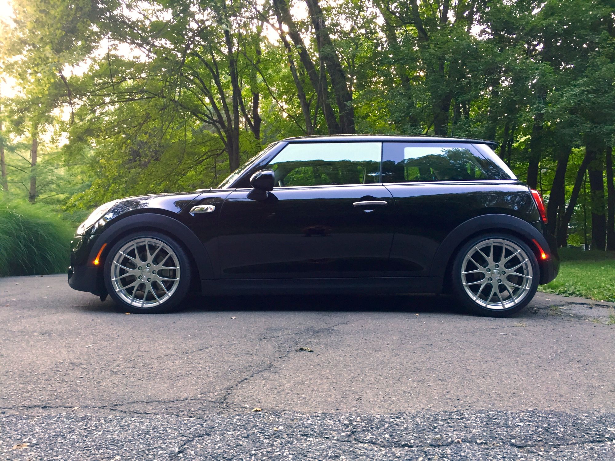 photo 1 MINI Cooper S custom wheels Breyton  GTS-R 18x7.5, ET +48, tire size 205/40 R18. x ET 215/40 R