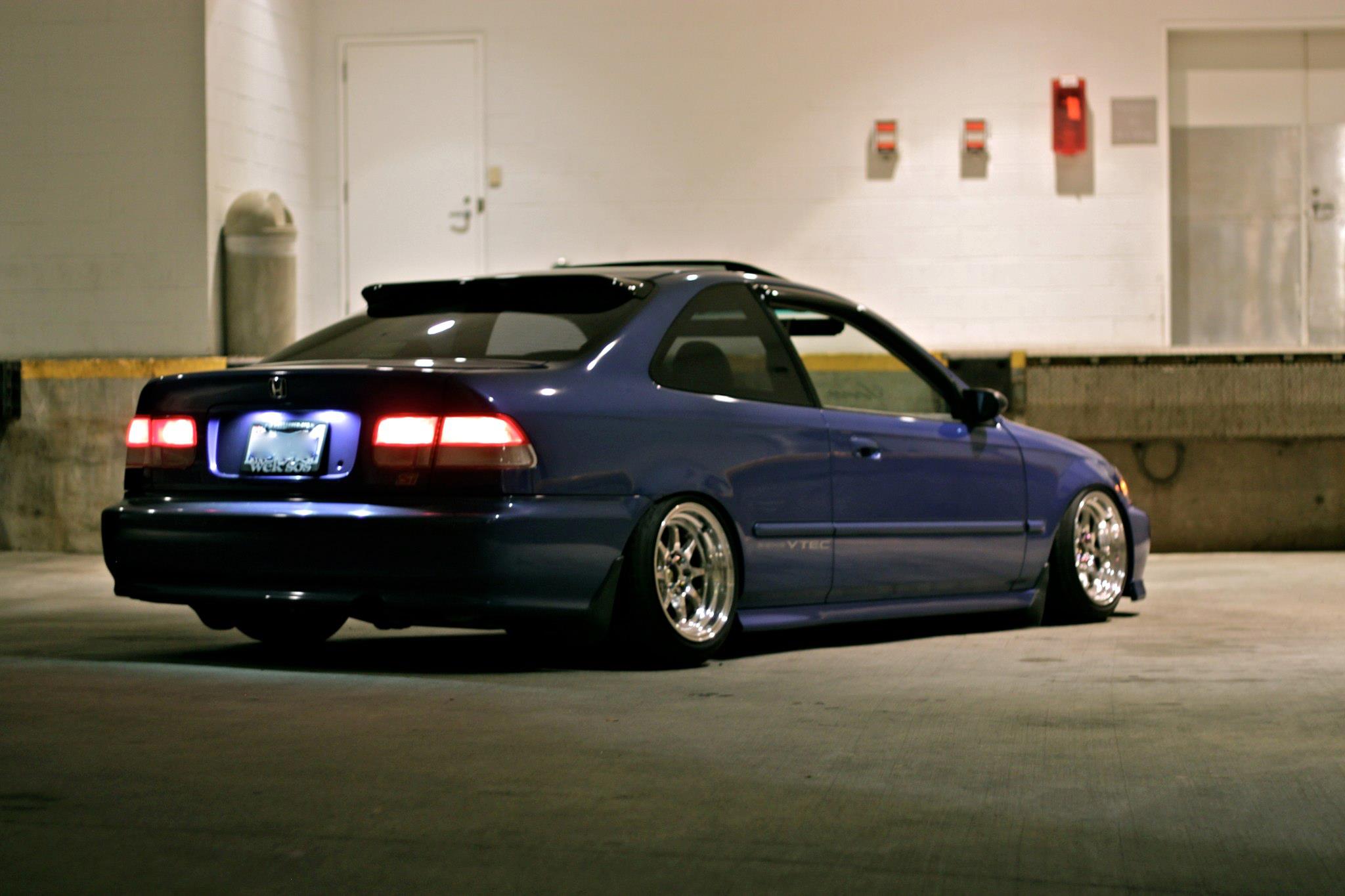 photo 4 Honda Civic custom wheels Drag DR-54 15x8.25, ET +15, tire size 195/50 R15. x ET 195/50 R