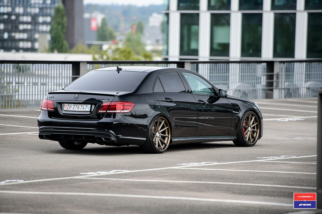 photo 4 Mercedes-Benz E-Class custom wheels Vossen VWS-1 20x9.0, ET , tire size X R20. 20x10.5 ET 