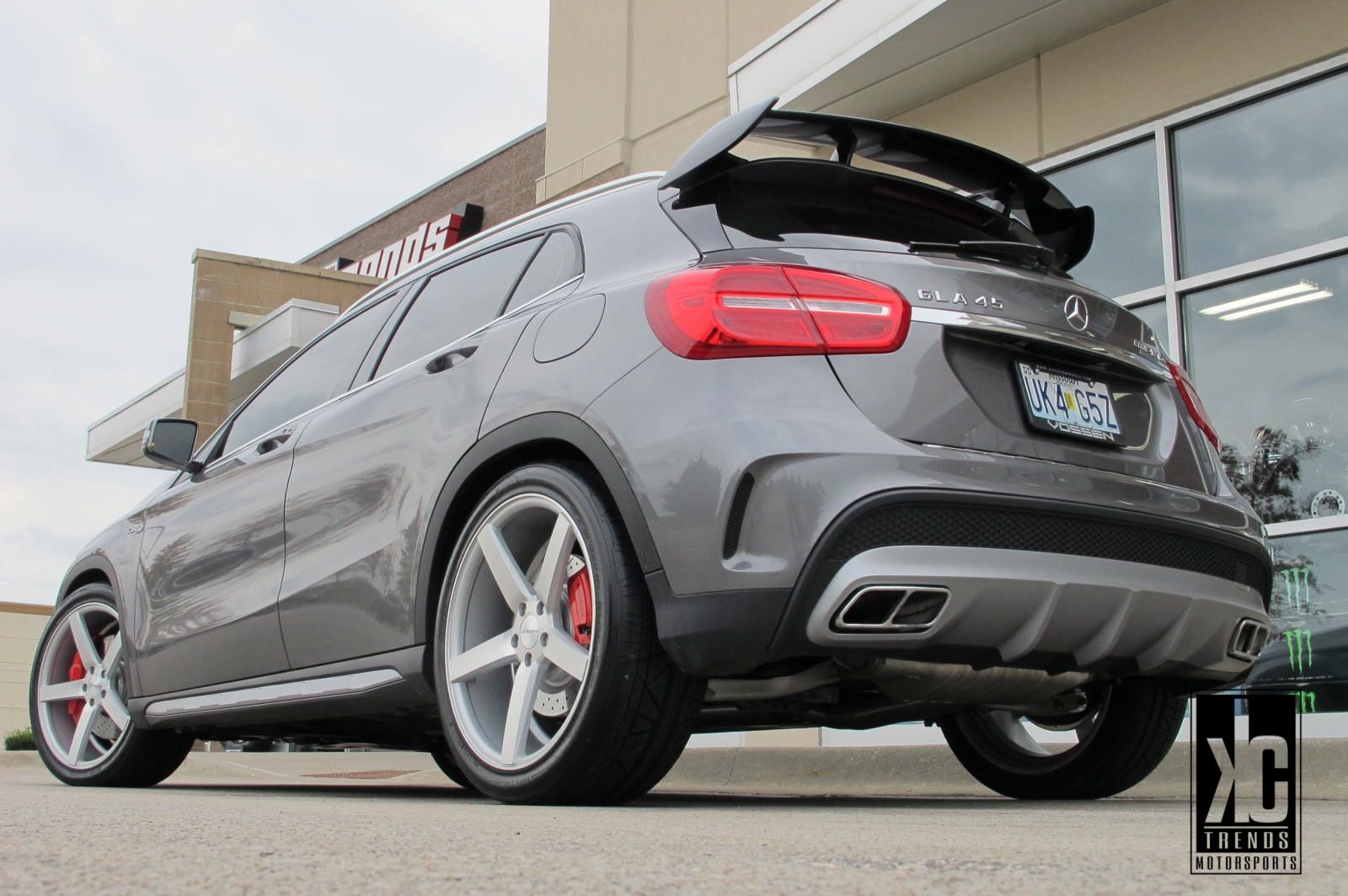 photo 3 Mercedes-Benz CLA-Class custom wheels Vossen CV3 20x9.0, ET , tire size X R20. x ET