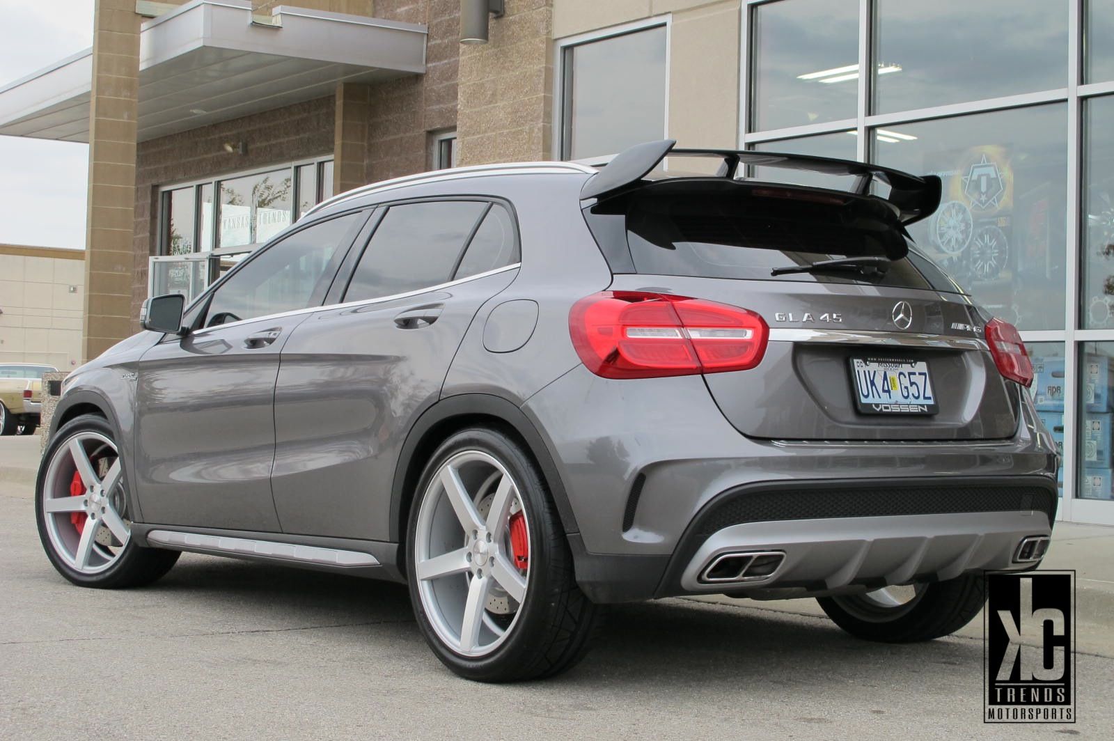 photo 4 Mercedes-Benz CLA-Class custom wheels Vossen CV3 20x9.0, ET , tire size X R20. x ET