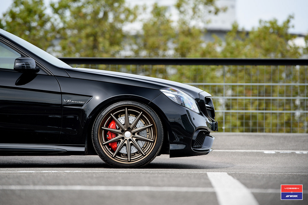 photo 3 Mercedes-Benz E-Class custom wheels Vossen VWS-1 20x9.0, ET , tire size X R20. 20x10.5 ET 