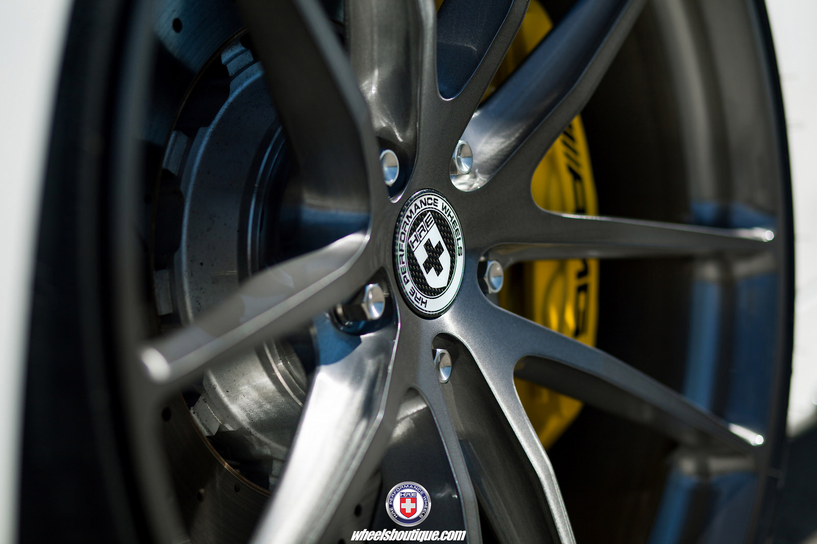 photo 6 Mercedes-Benz AMG S63 custom wheels HRE  P104 21x9.5, ET , tire size 245/35 R21. 21x11.5 ET 295/30 R21