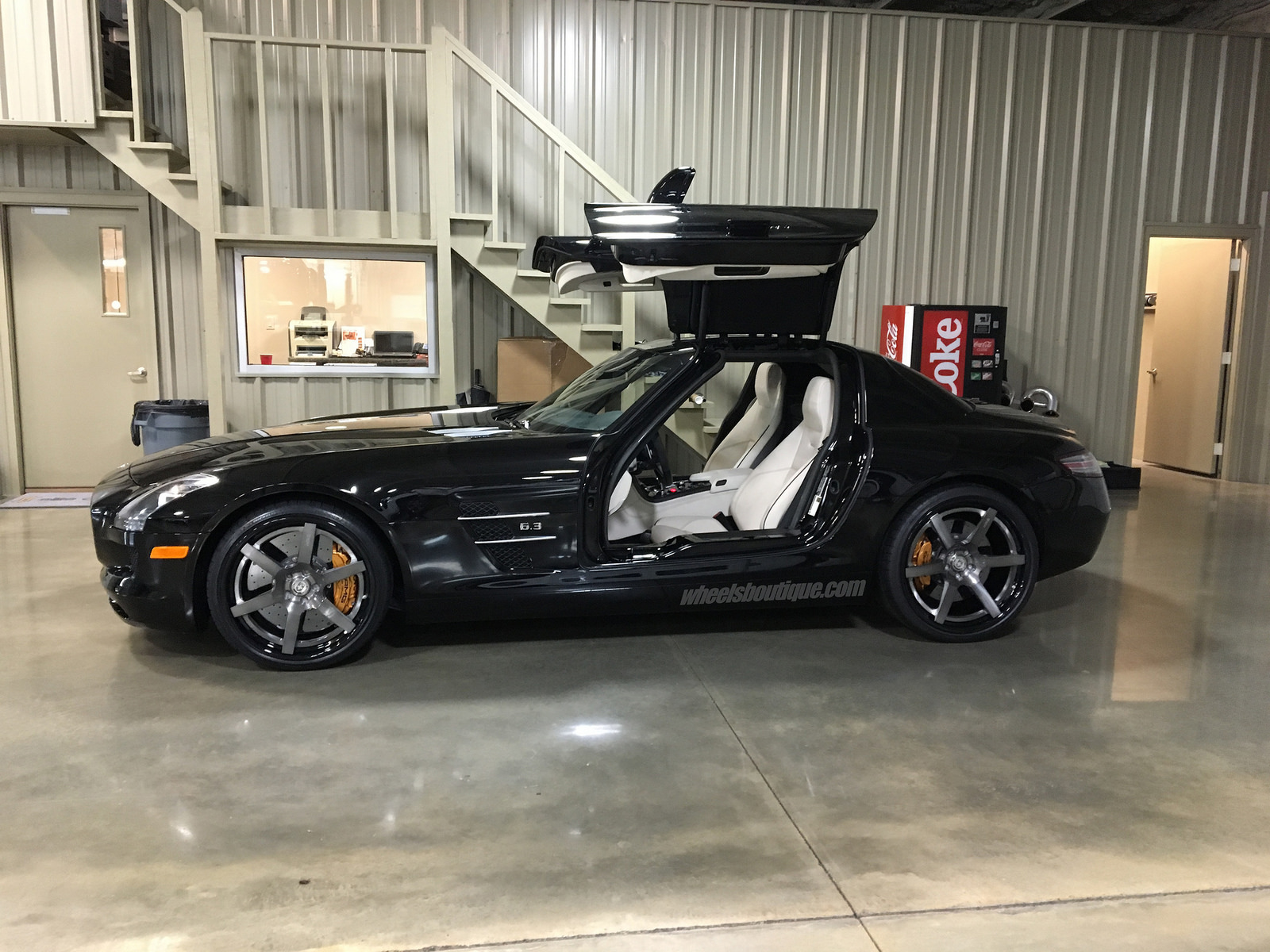 photo 3 Mercedes-Benz SLS AMG custom wheels HRE  RS106 20x10.0, ET , tire size 265/30 R20. 21x11.0 ET 305/25 R21